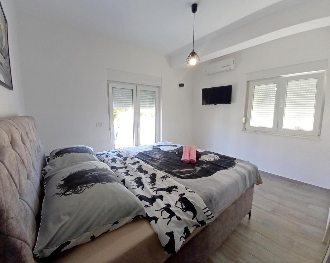 Holiday House Kazali, Medulin Exterior foto