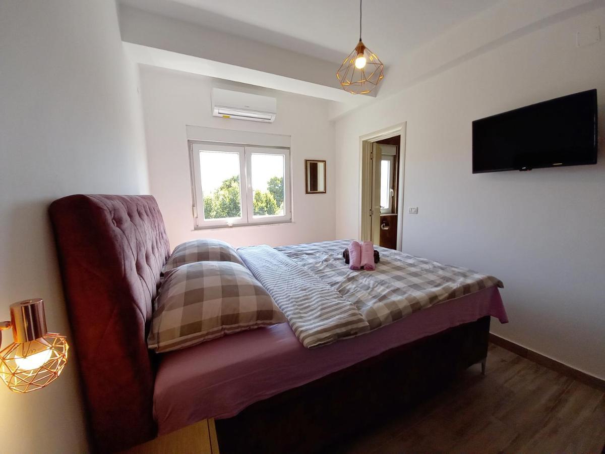 Holiday House Kazali, Medulin Exterior foto